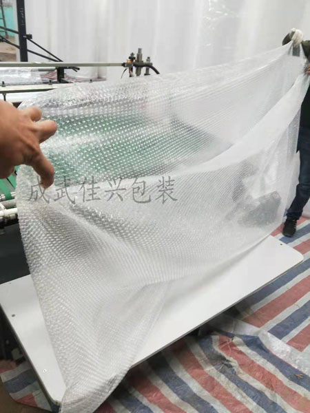 实木床头气泡袋